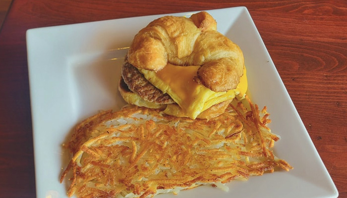 Ruby's Family Restaurant in Belle Plaine Minnesota egg sandwich and hashbrowns